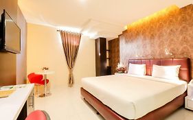 Hotel Empress Makassar